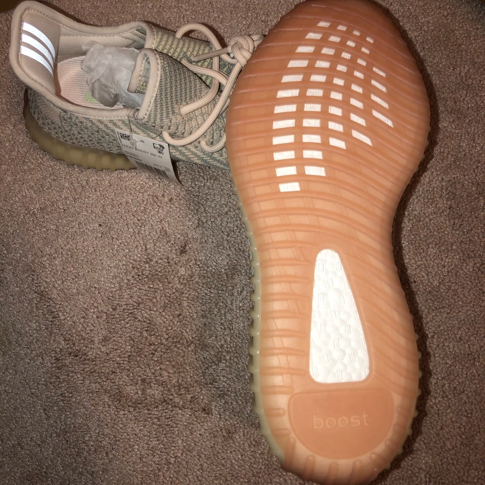 Yeezy Boost 350 V2 Citrin non reflective